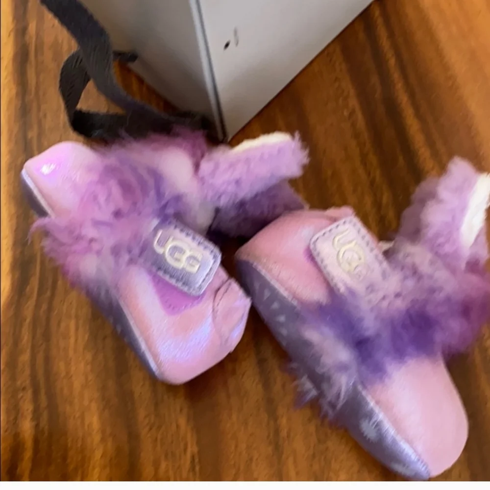 New Ugg Paz I Purple Fuzzy Bunny Bootie Ugg Size 02/03 6-12 months